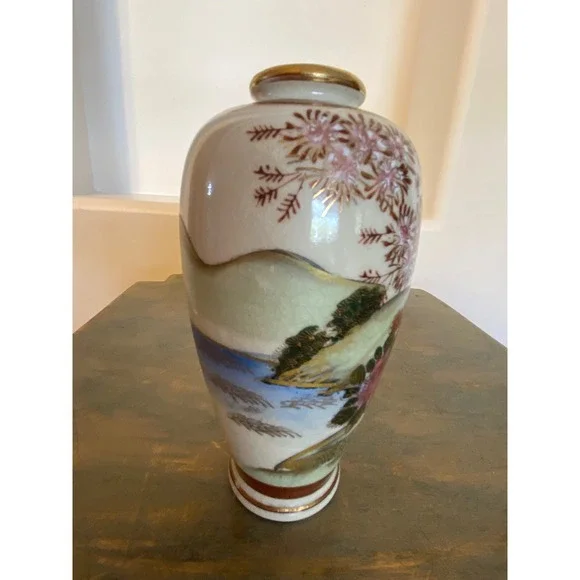 Vintage Oriental Vase Hand Painted Bird Floral Gold Trim Accent Decor